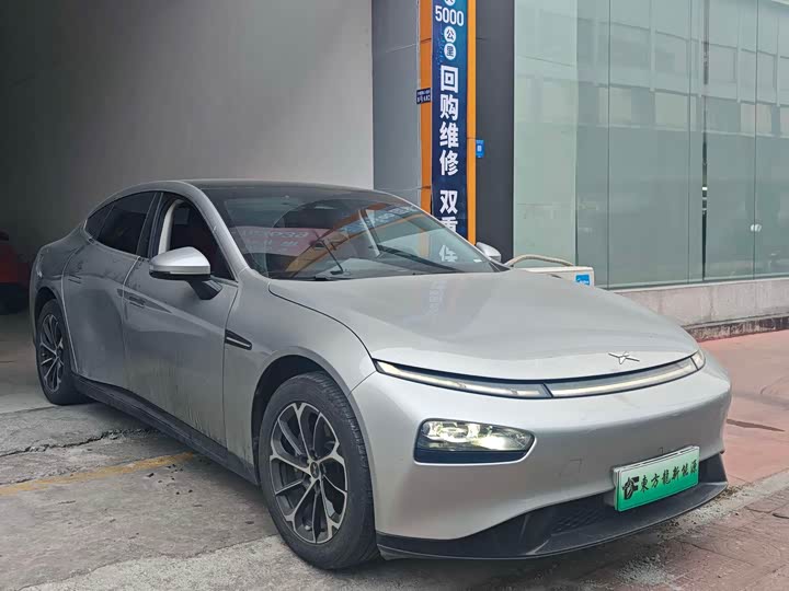 Фото 3 - XPeng P7