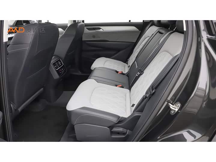 Фото 7 - Volkswagen Tavendor