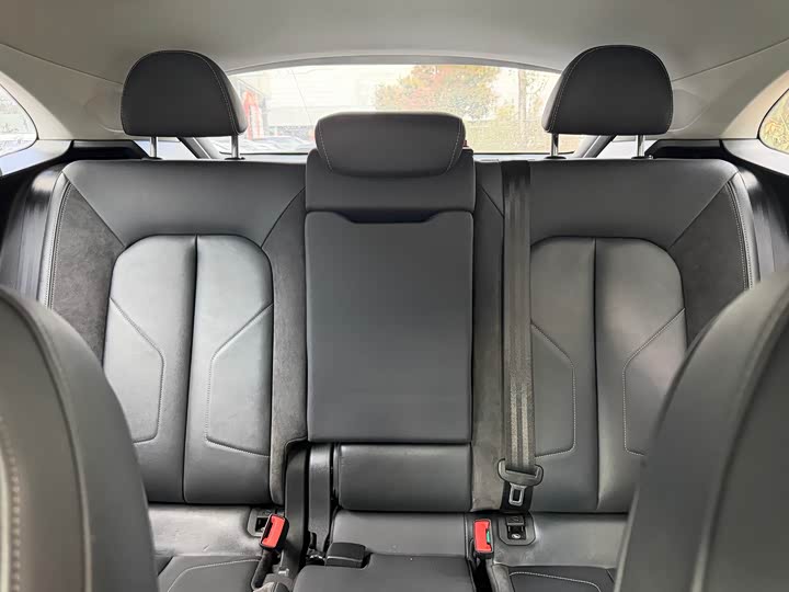 Photo 5 - Audi Q3 Sportback