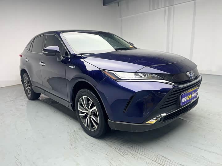 Фото 2 - Toyota Harrier