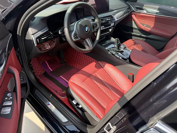 Фото 4 - BMW 5 Series