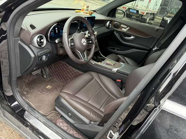 Фото 6 - Mercedes-Benz GLC-Class