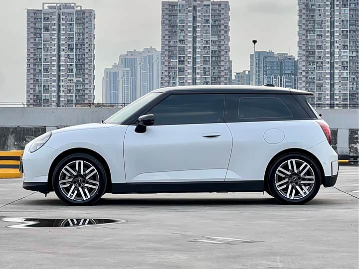 Фото 2 - Mini Cooper