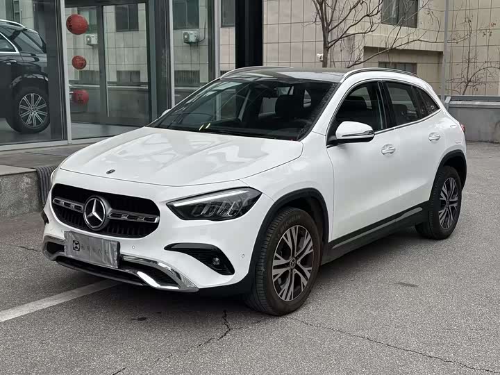 Photo 1 - Mercedes-Benz GLA-Class
