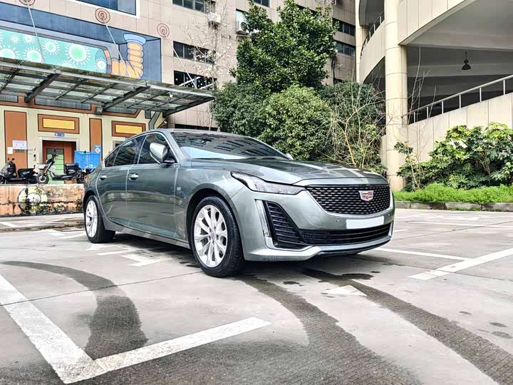 Фото 2 - Cadillac CT5