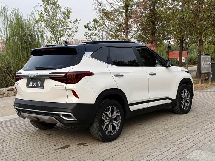 Фото 4 - Kia KX3