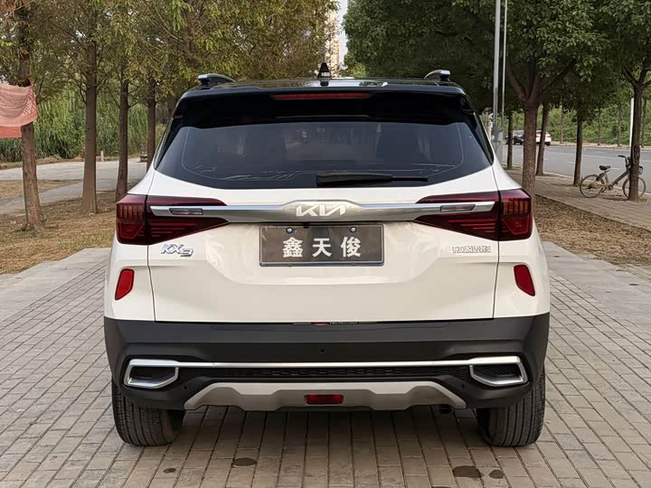 Фото 5 - Kia KX3