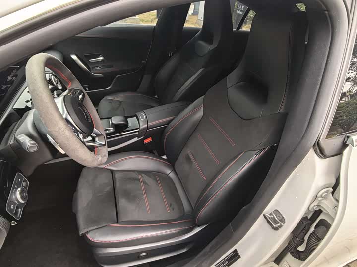 Photo 3 - Mercedes-Benz CLA-Class