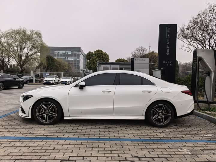 Photo 6 - Mercedes-Benz CLA-Class