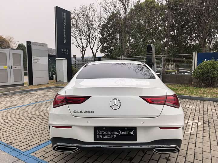 Photo 8 - Mercedes-Benz CLA-Class