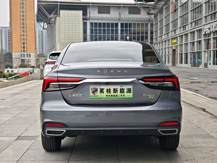Фото 5 - Roewe i6 Max EV