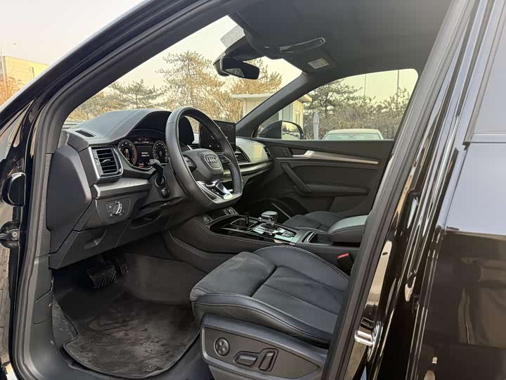 Фото 4 - Audi Q5L Sportback