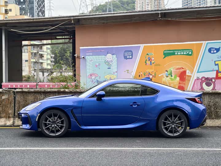 Фото 3 - Subaru BRZ