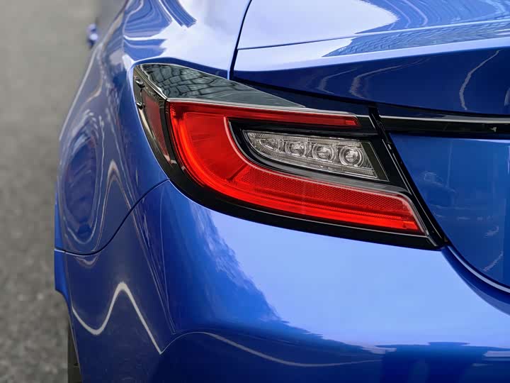 Фото 9 - Subaru BRZ