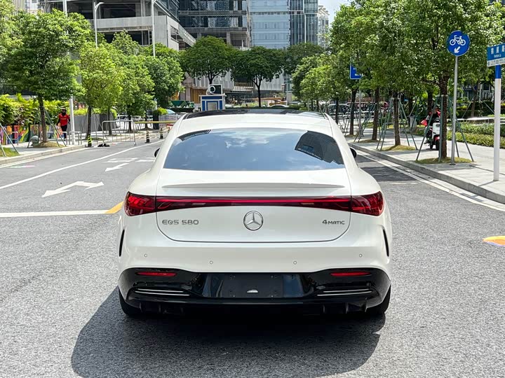 Фото 5 - Mercedes-Benz EQS