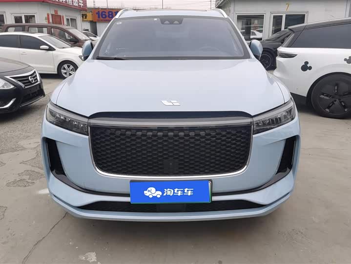 Фото 2 - LiXiang One