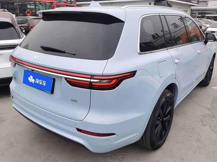 Фото 3 - LiXiang One