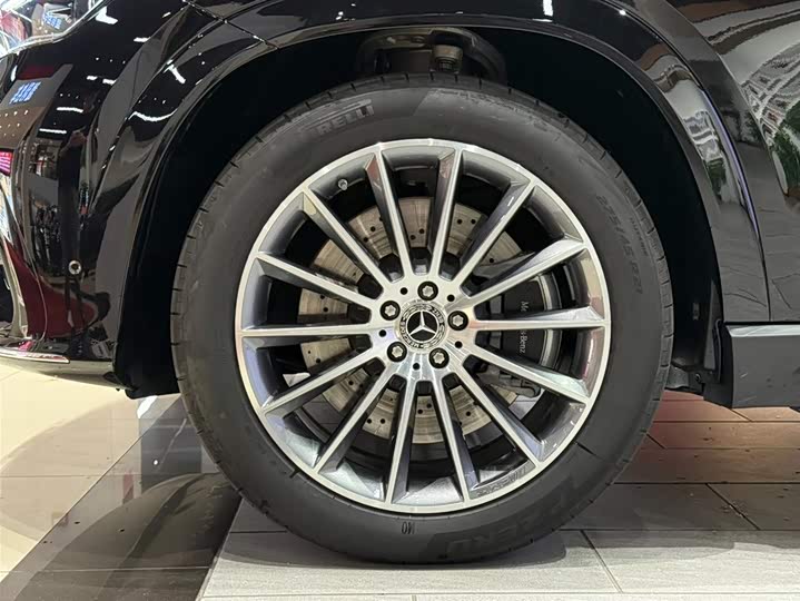 Фото 6 - Mercedes-Benz GLE-Class