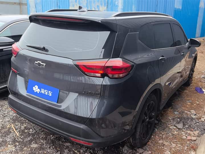 Photo 3 - Chevrolet Orlando