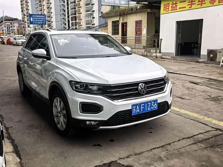 Фото 2 - Volkswagen T-Roc