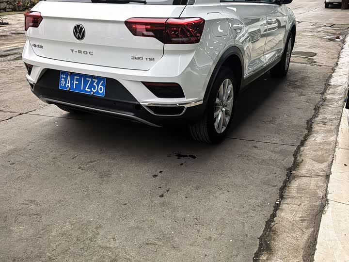 Фото 6 - Volkswagen T-Roc