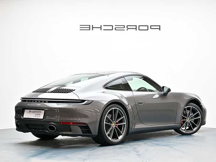 Фото 4 - Porsche 911