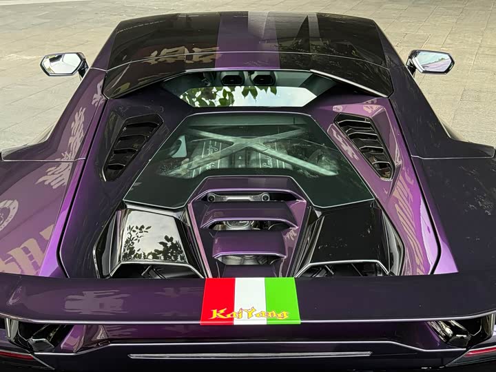 Фото 7 - Lamborghini Huracán