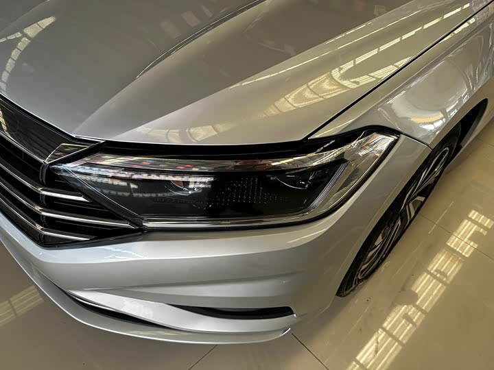 Фото 4 - Volkswagen Sagitar L