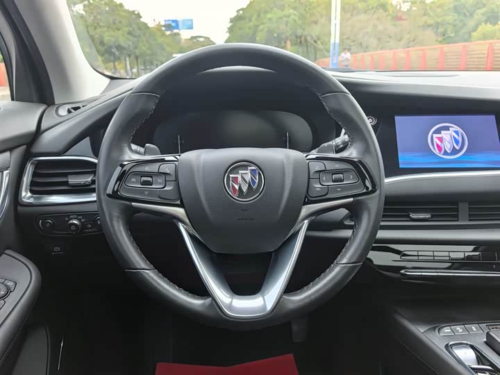 Фото 8 - Buick Enclave