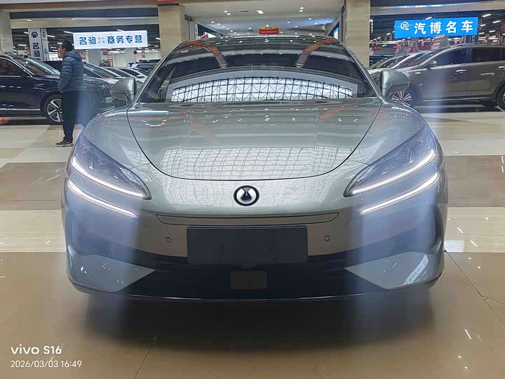 Фото 3 - Denza Z9GT