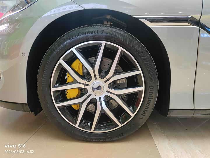 Фото 4 - Denza Z9GT