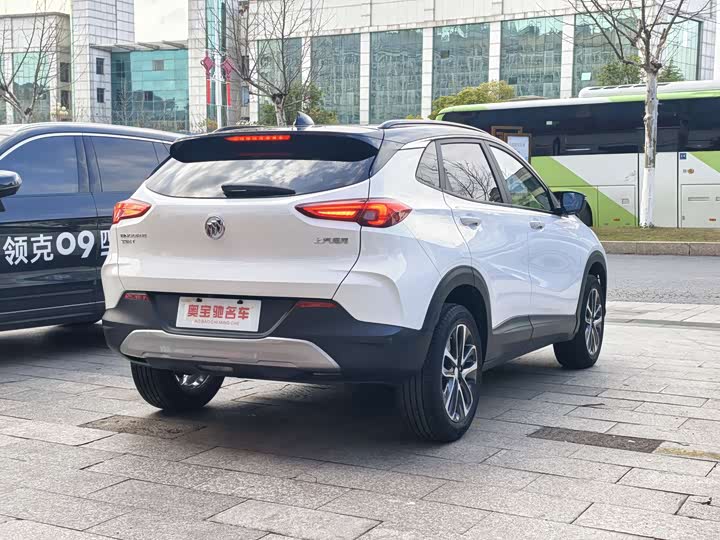 Фото 4 - Buick Encore