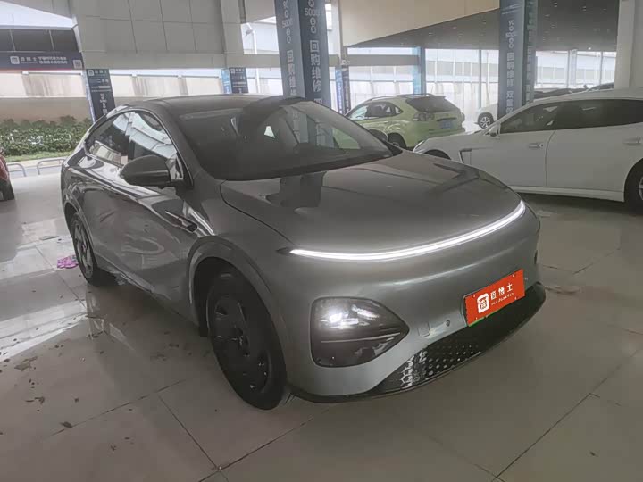 Фото 2 - XPeng G6