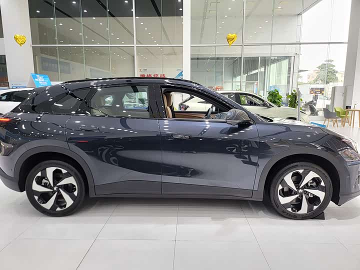Фото 6 - BAIC Arcfox Alpha T5