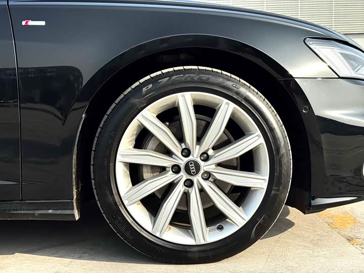 Audi A6L 2024 2024款 45 TFSI 臻选动感型