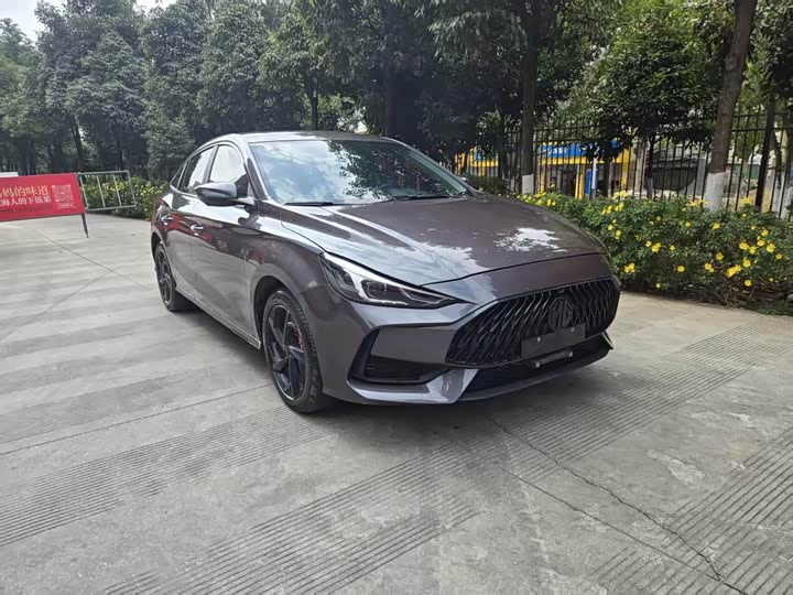 Фото 3 - MG Motor 5