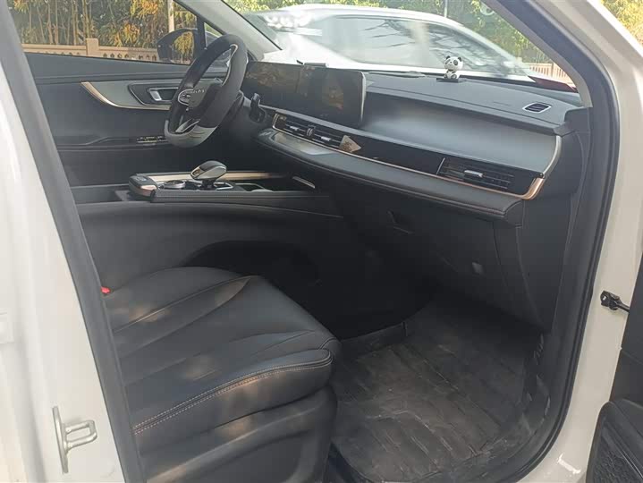 Фото 8 - Chery Tiggo 5x