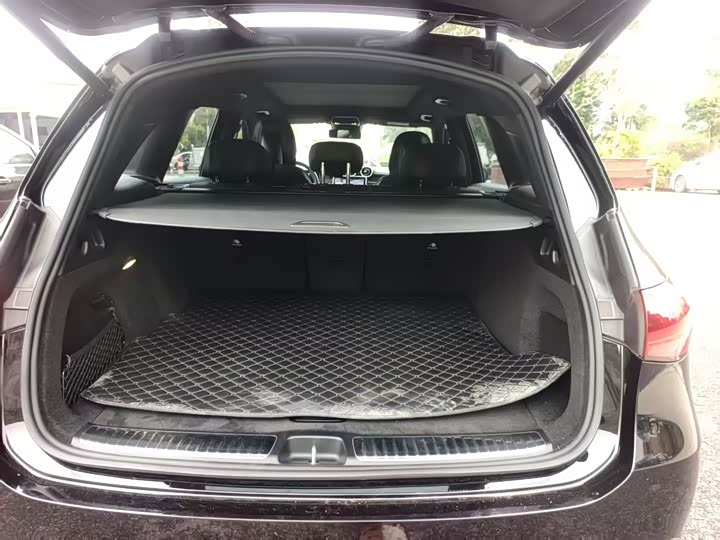 Фото 9 - Mercedes-Benz GLC-Class