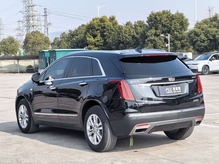 Фото 5 - Cadillac XT5