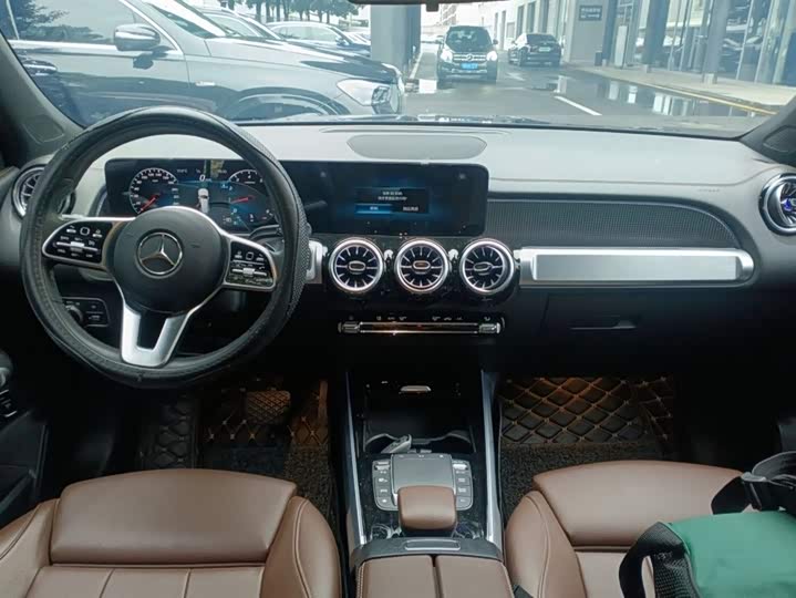 Фото 3 - Mercedes-Benz GLB-Class