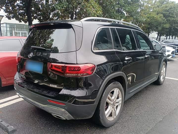 Фото 6 - Mercedes-Benz GLB-Class