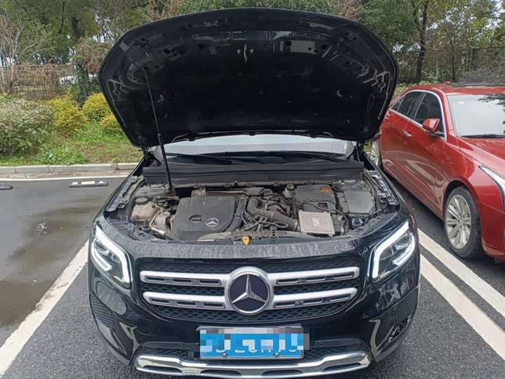 Фото 8 - Mercedes-Benz GLB-Class