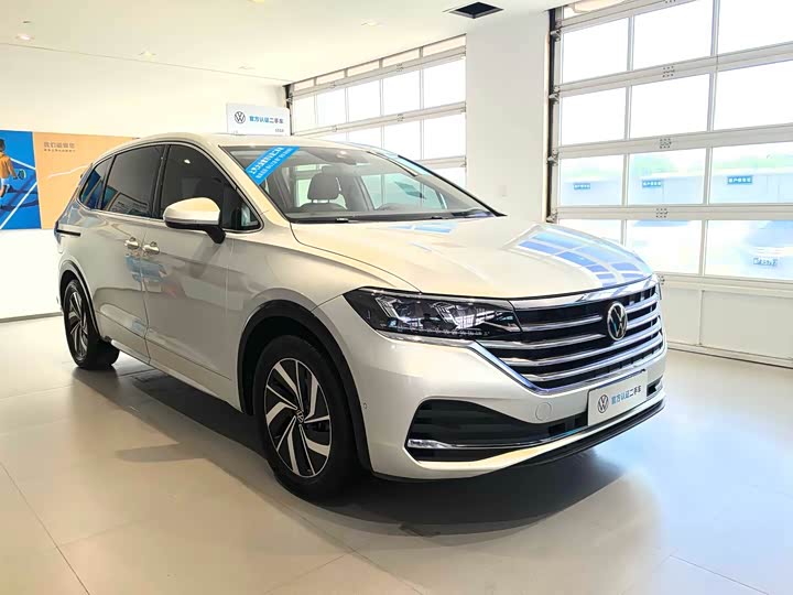 Фото 3 - Volkswagen Viloran