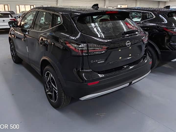 Фото 3 - Nissan Qashqai