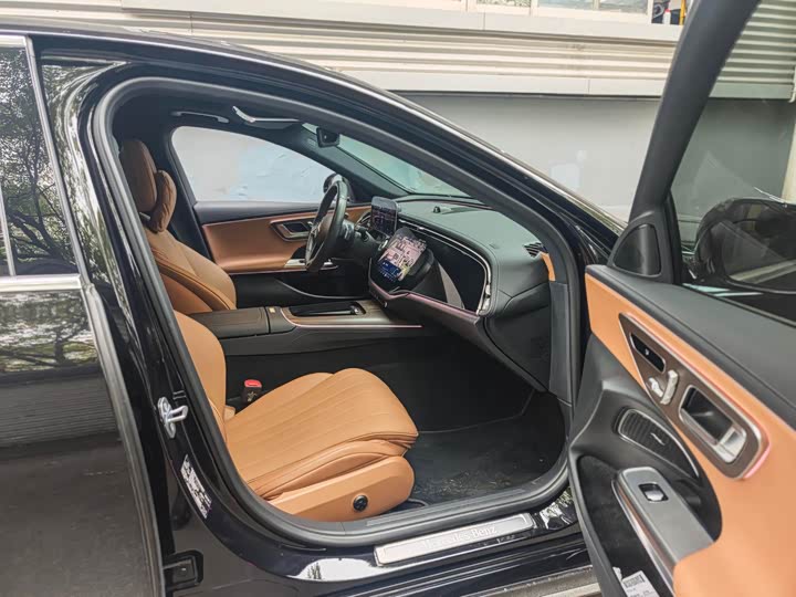 Фото 4 - Mercedes-Benz E-Class Hybrid