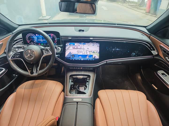 Фото 7 - Mercedes-Benz E-Class Hybrid