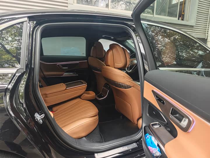 Фото 8 - Mercedes-Benz E-Class Hybrid