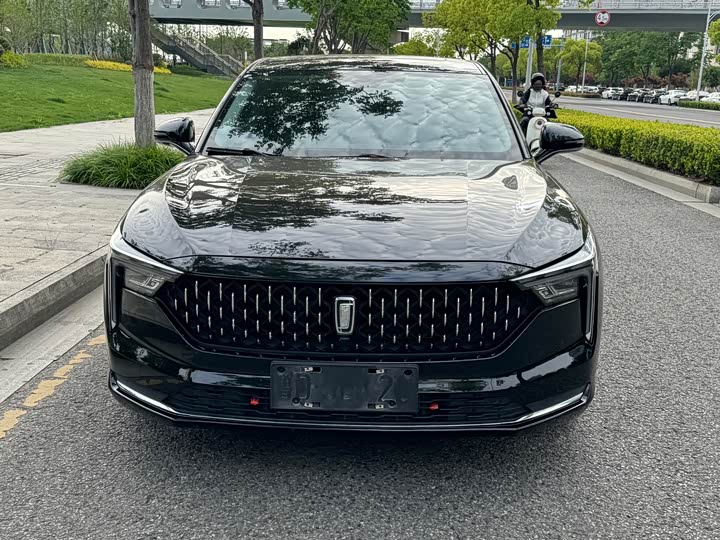 Photo 2 - Bestune B70