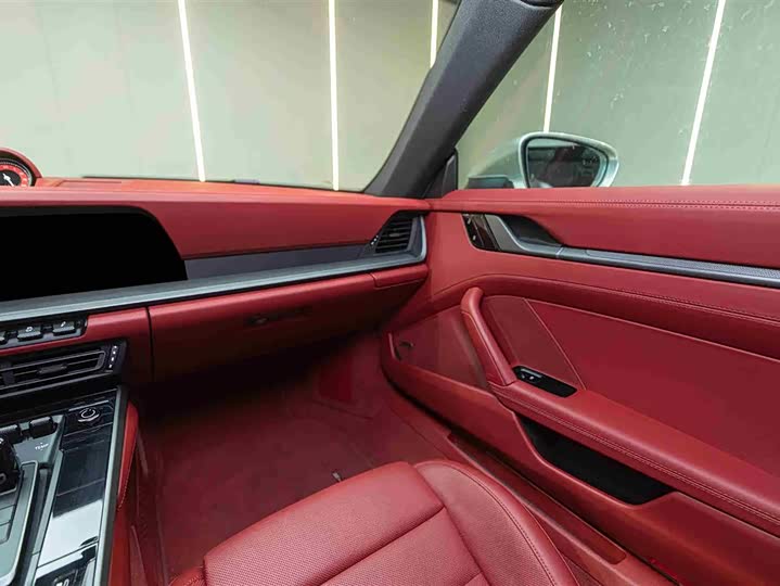 Фото 3 - Porsche 911