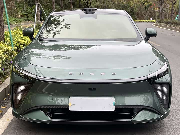 Фото 2 - Exeed Sterra ES